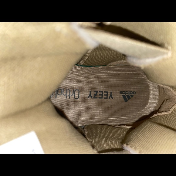 Yeezy Desert Boots - Picture 11 of 11
